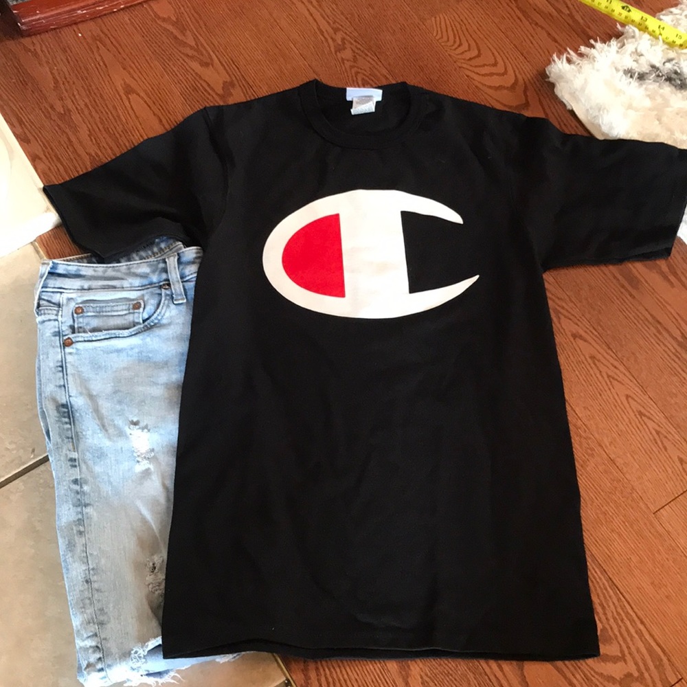 Champion Tee